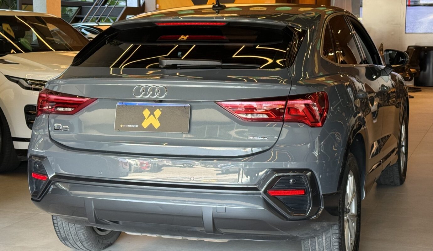 AUDI Q3 2023