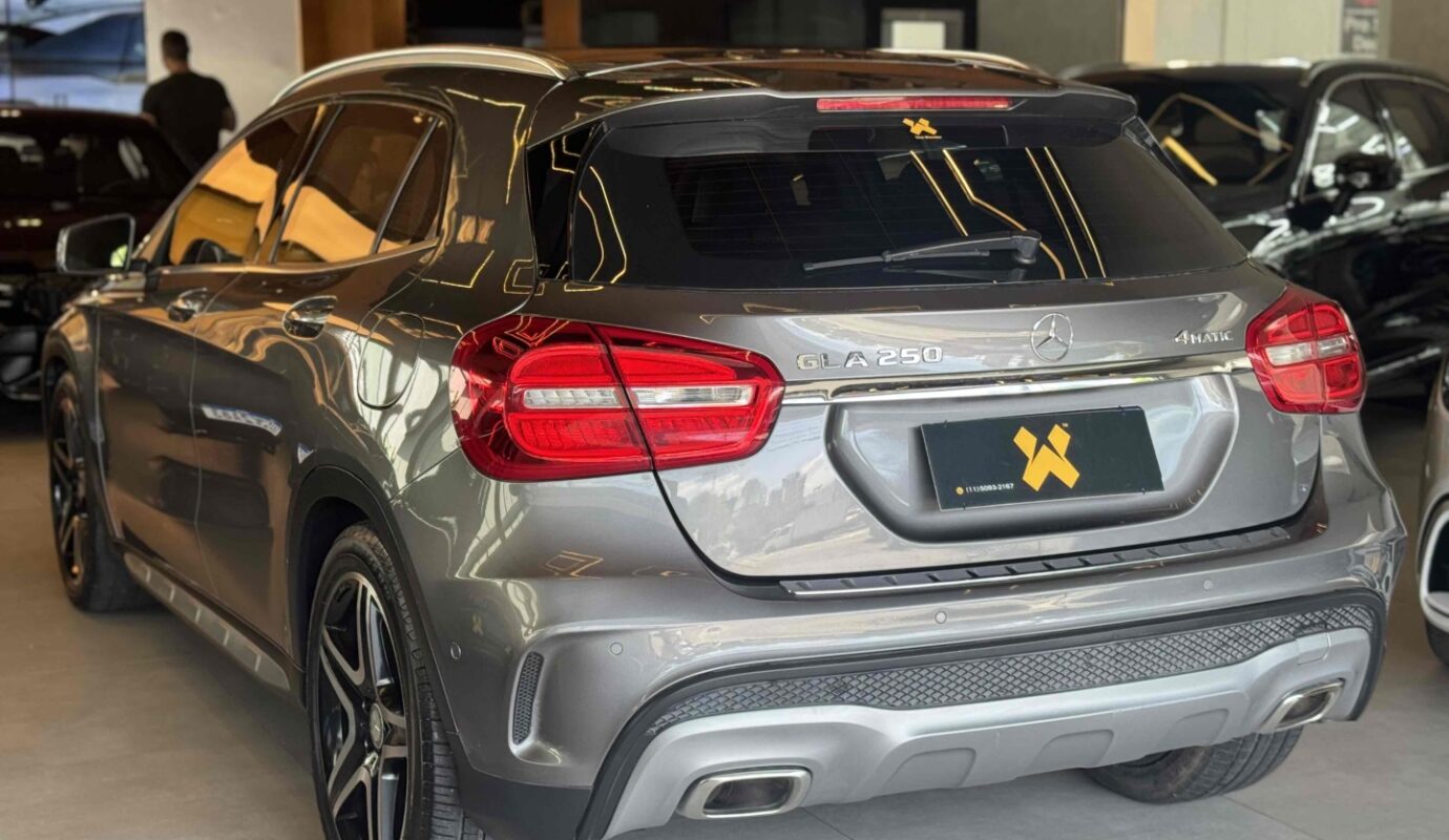 MERCEDES-BENZ GLA 250 2017