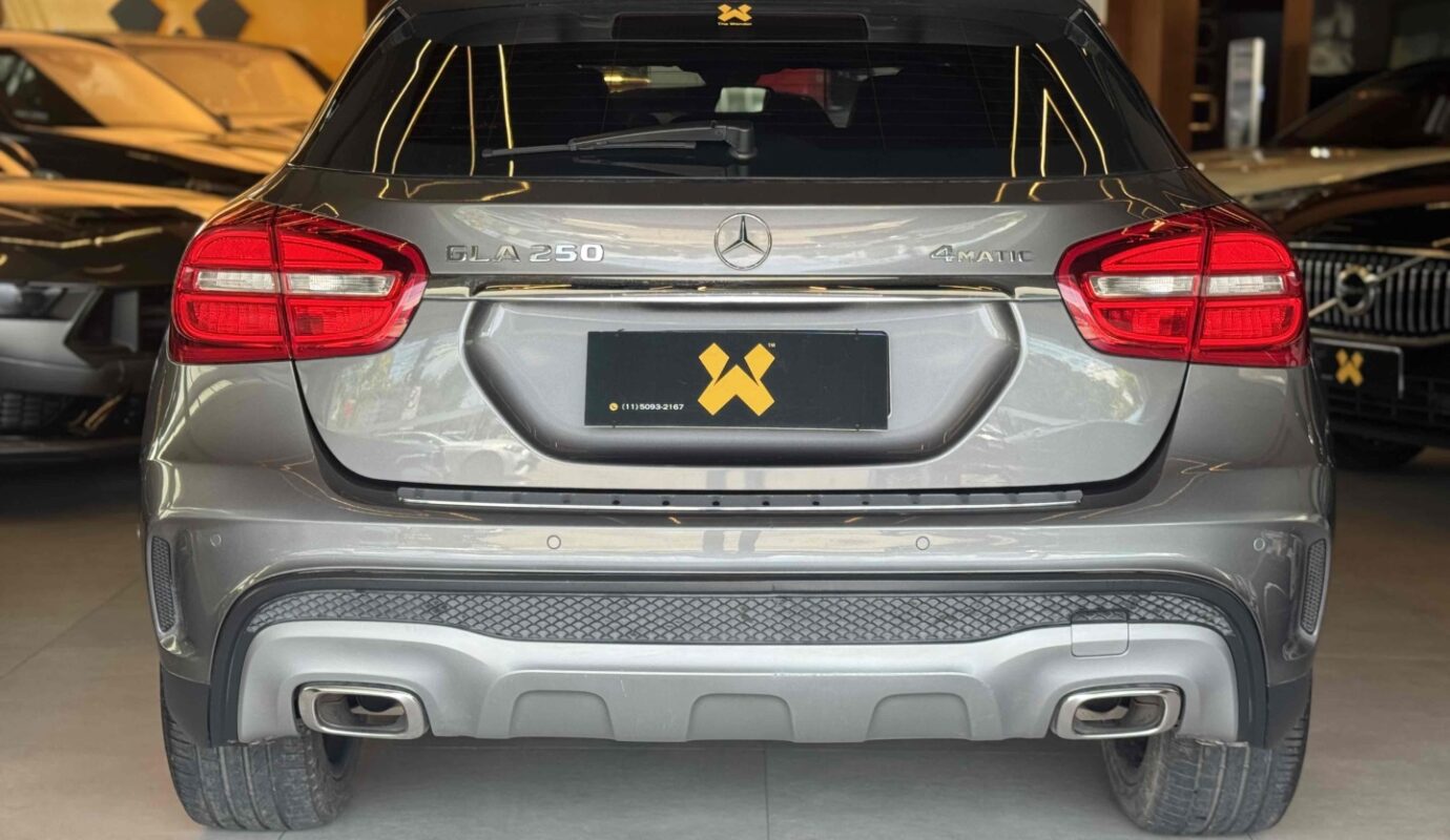 MERCEDES-BENZ GLA 250 2017