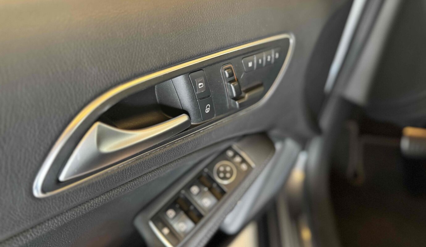 MERCEDES-BENZ GLA 250 2017