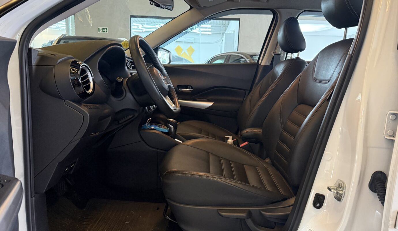 NISSAN KICKS 2024