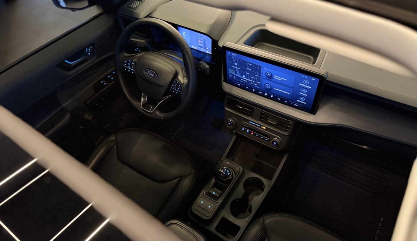 FORD MAVERICK 2025