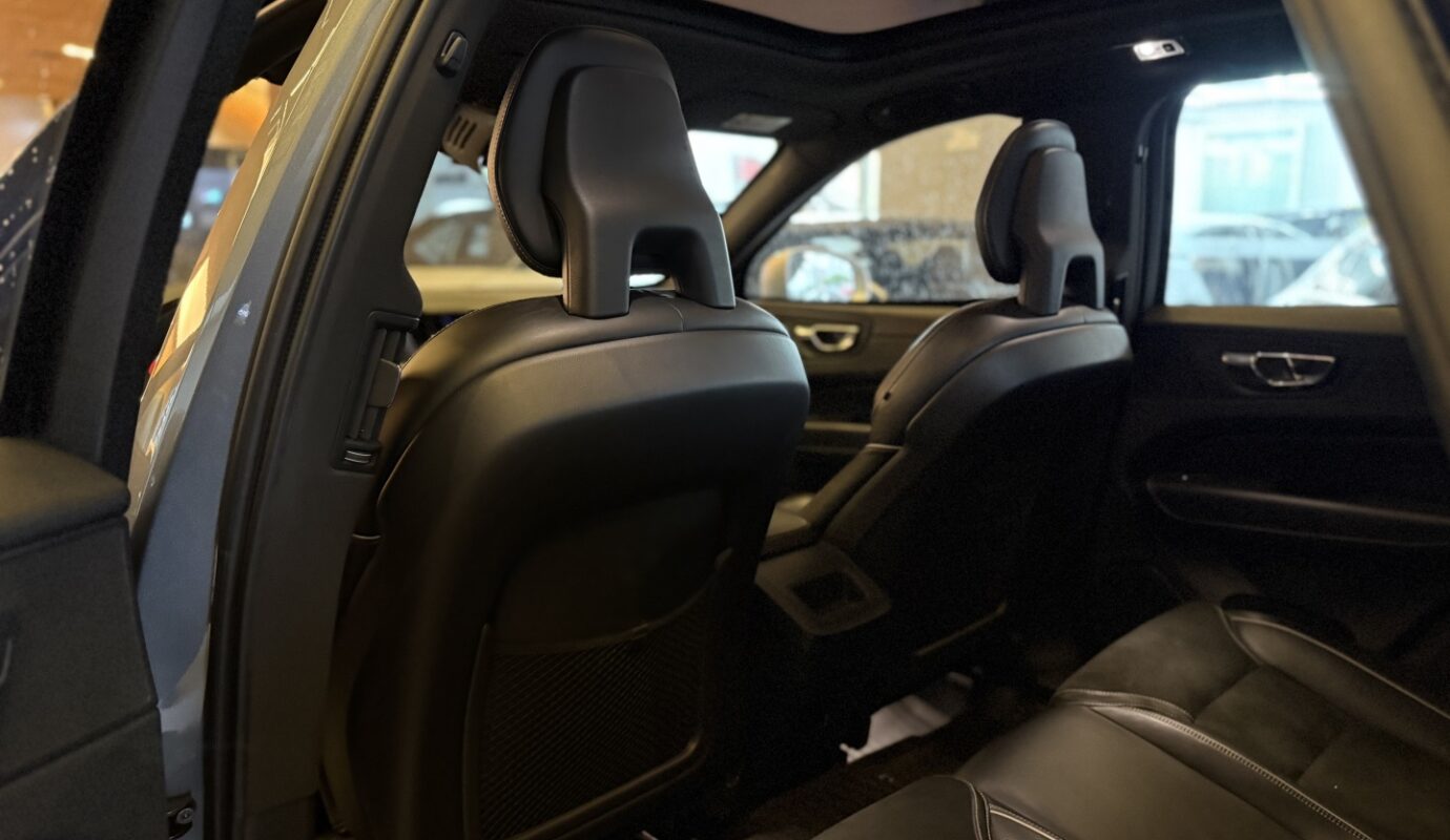 VOLVO XC60 2018