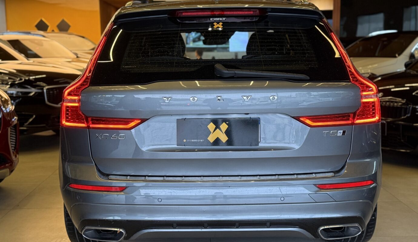 VOLVO XC60 2018
