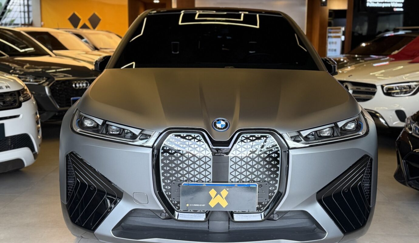 BMW iX 2023