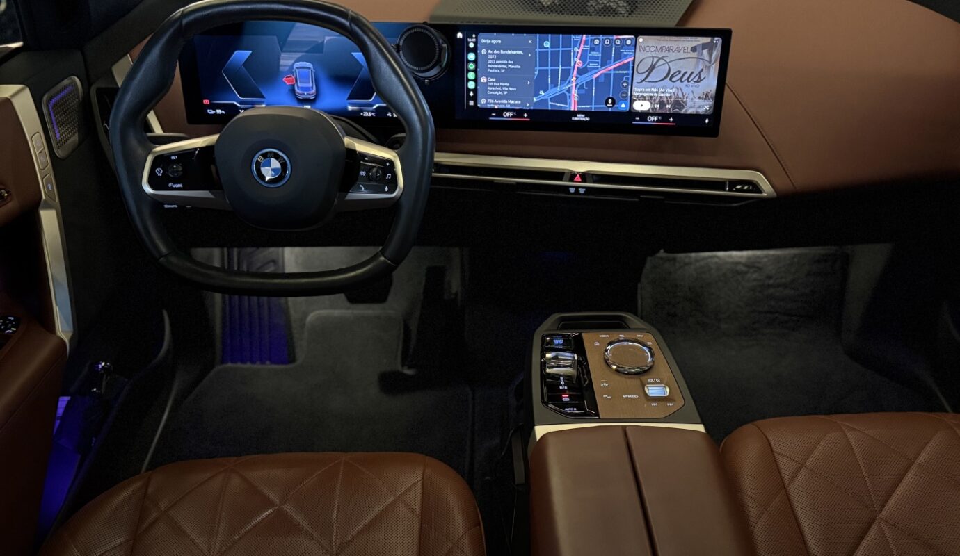 BMW iX 2023