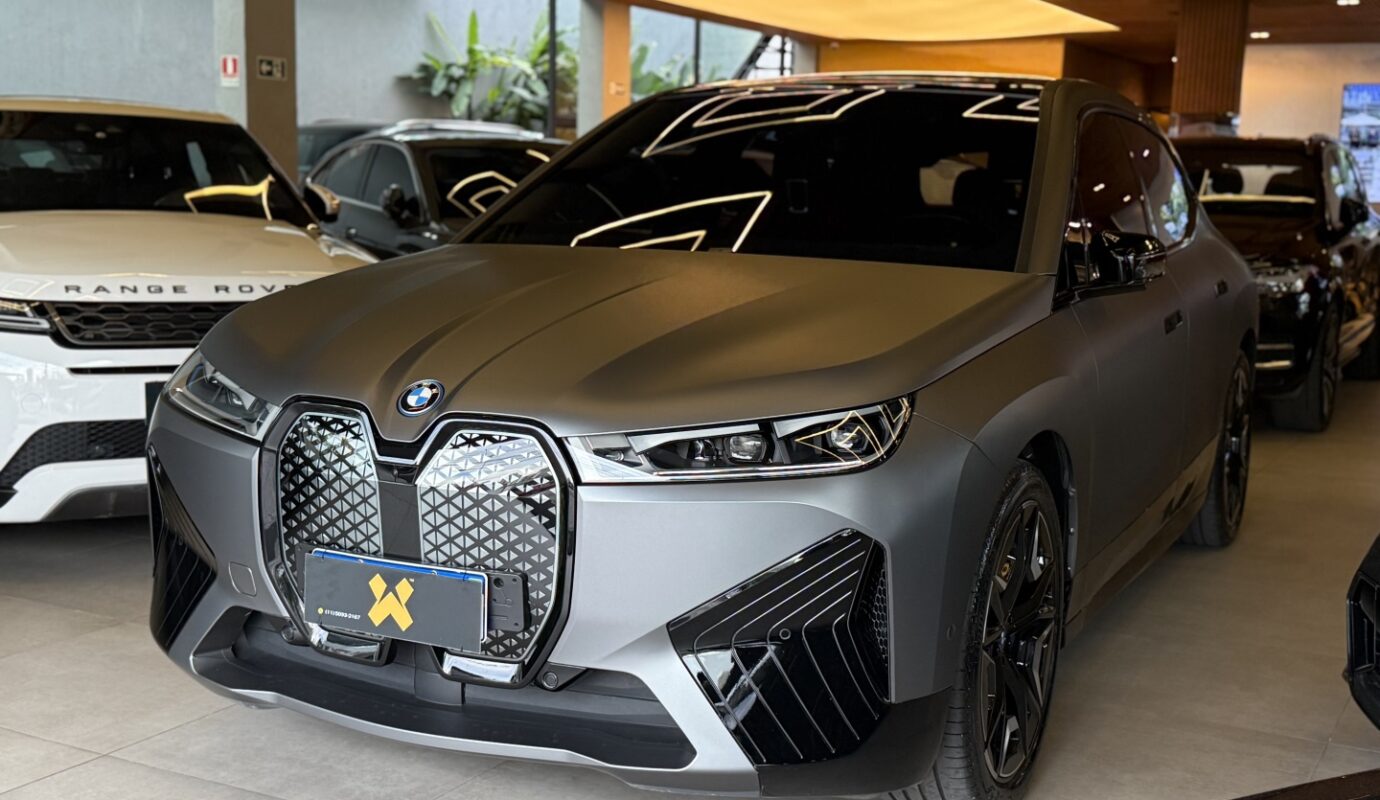 BMW iX 2023
