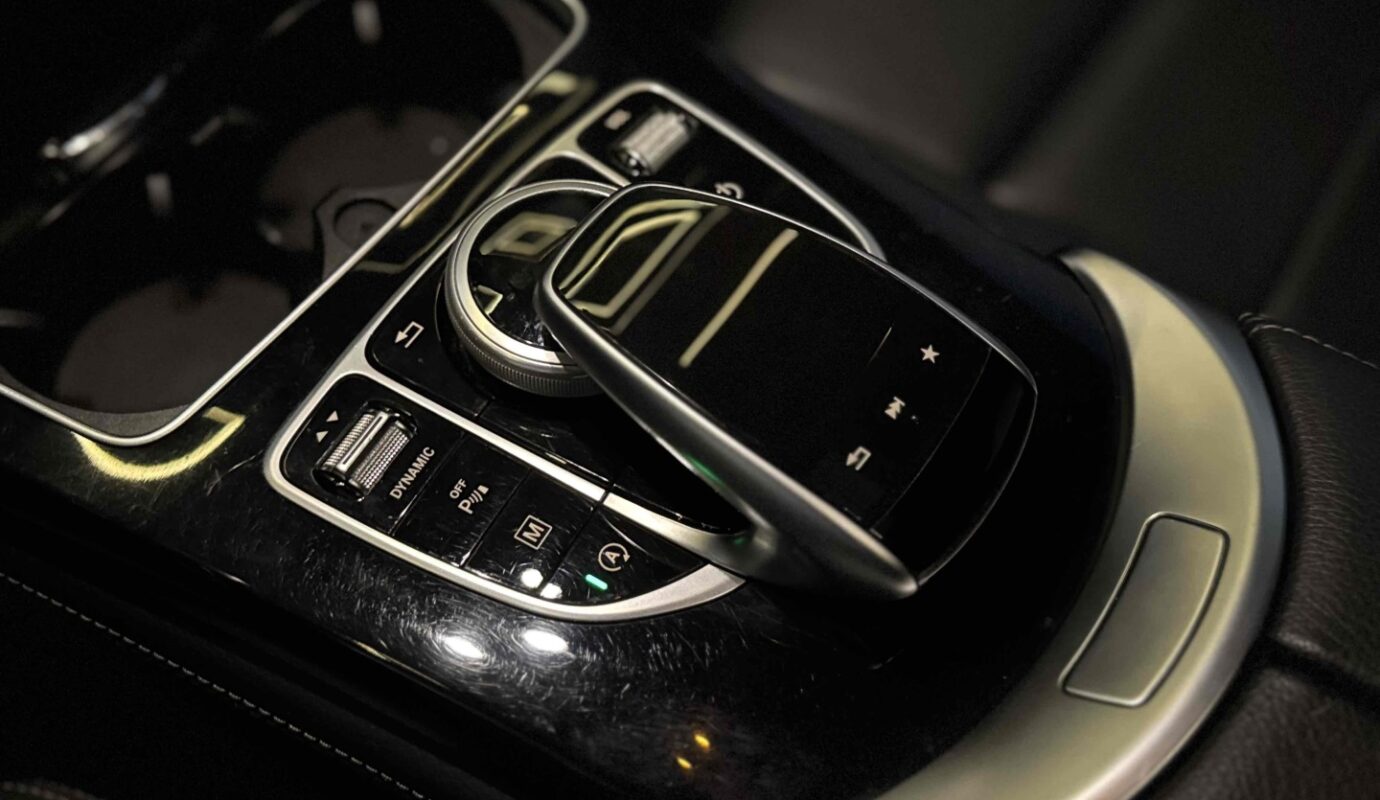 MERCEDES-BENZ GLC 250 2018