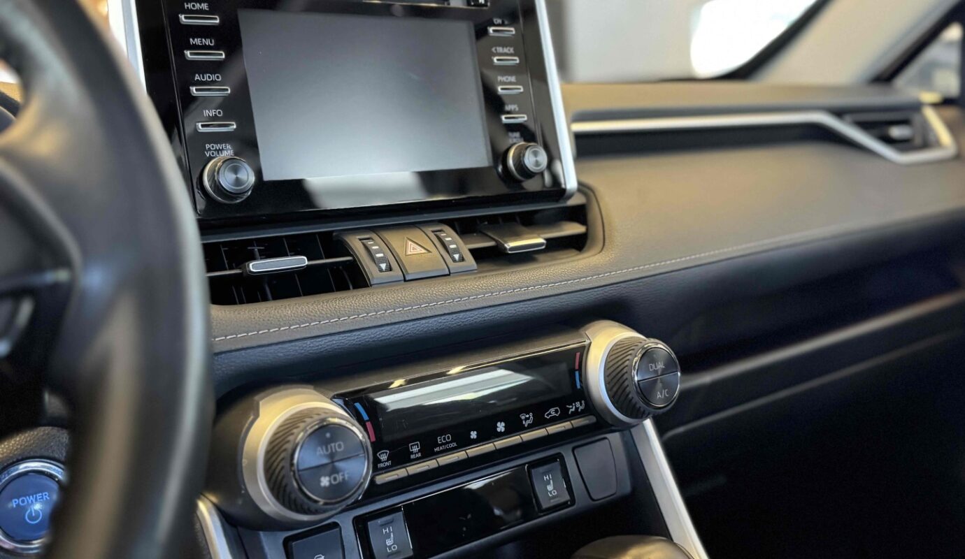 TOYOTA RAV4 2022