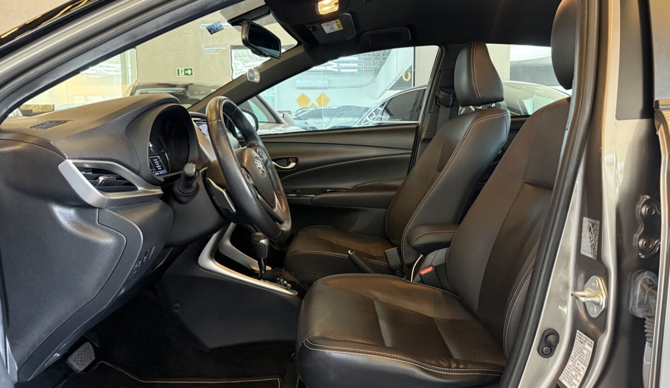 TOYOTA YARIS 2020