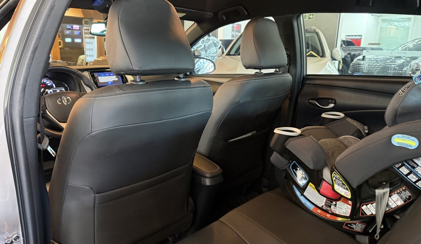 TOYOTA YARIS 2020