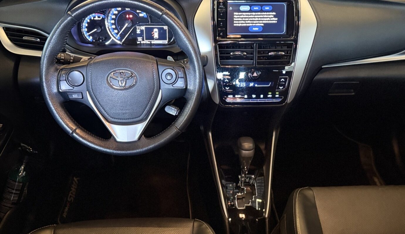 TOYOTA YARIS 2020