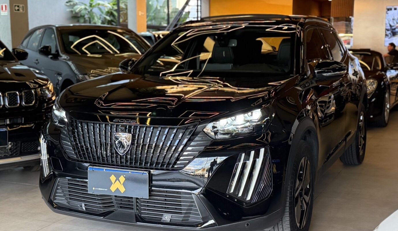 PEUGEOT 2008 2025