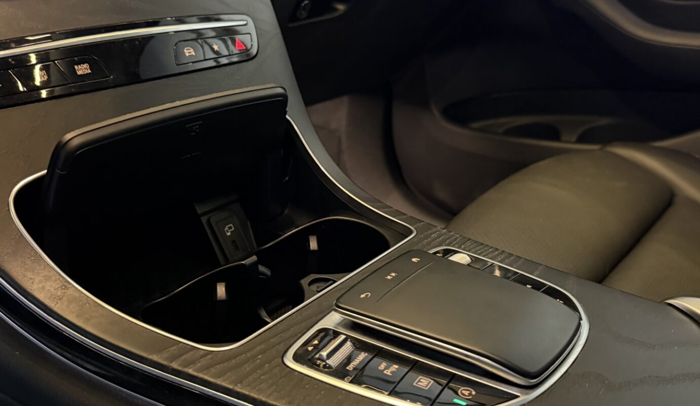 MERCEDES-BENZ GLC 220d 2021