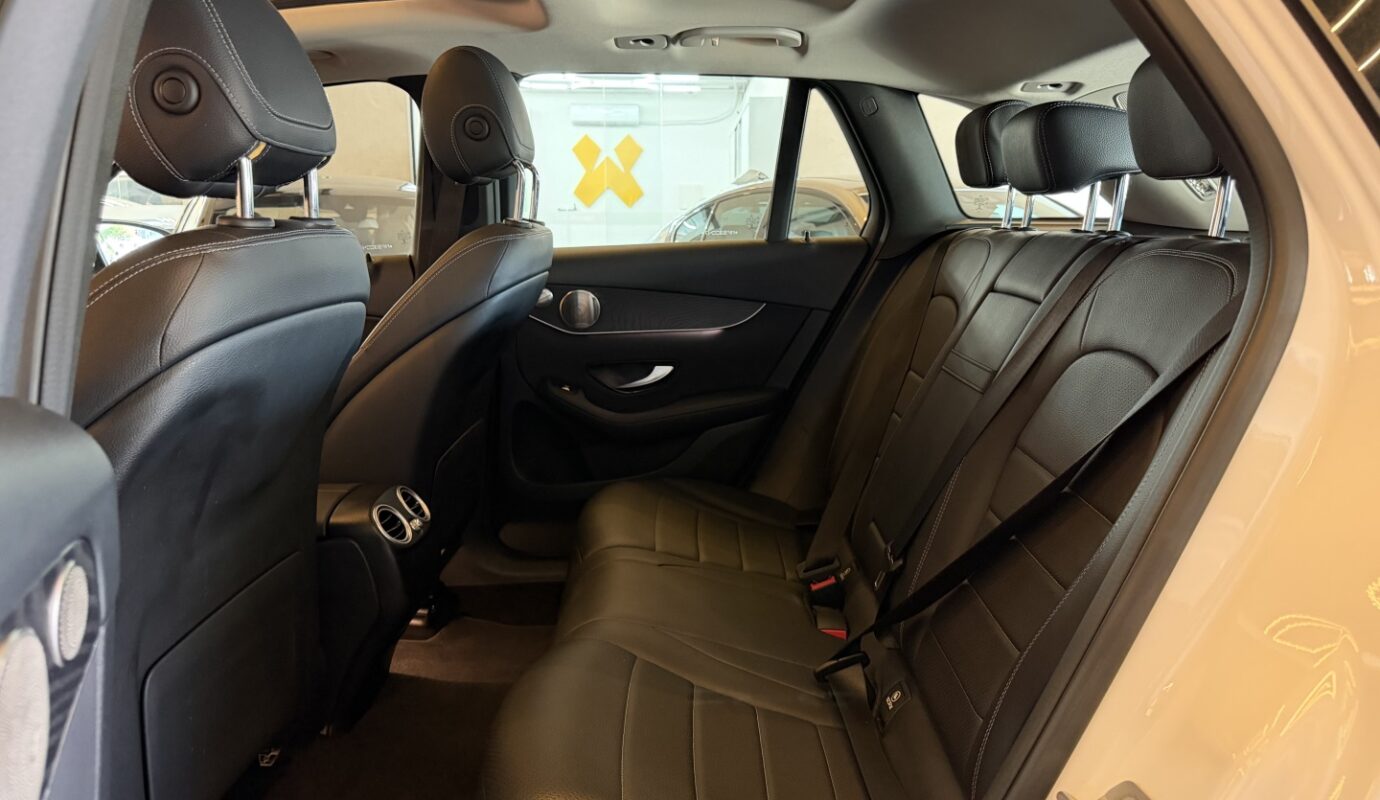 MERCEDES-BENZ GLC 220d 2021