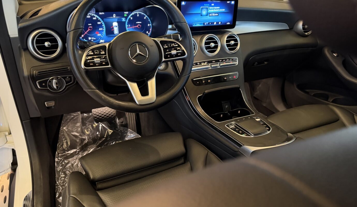 MERCEDES-BENZ GLC 220d 2021