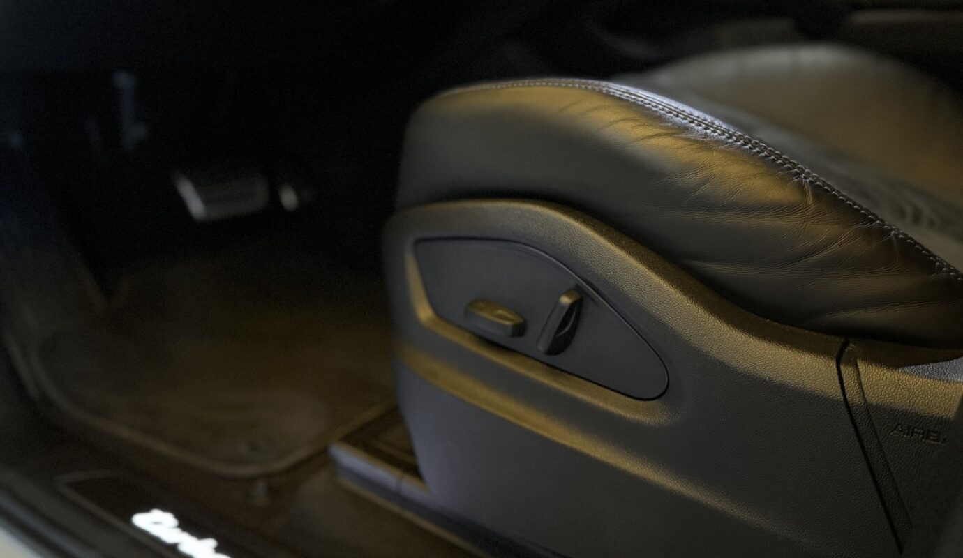 PORSCHE CAYENNE 2024