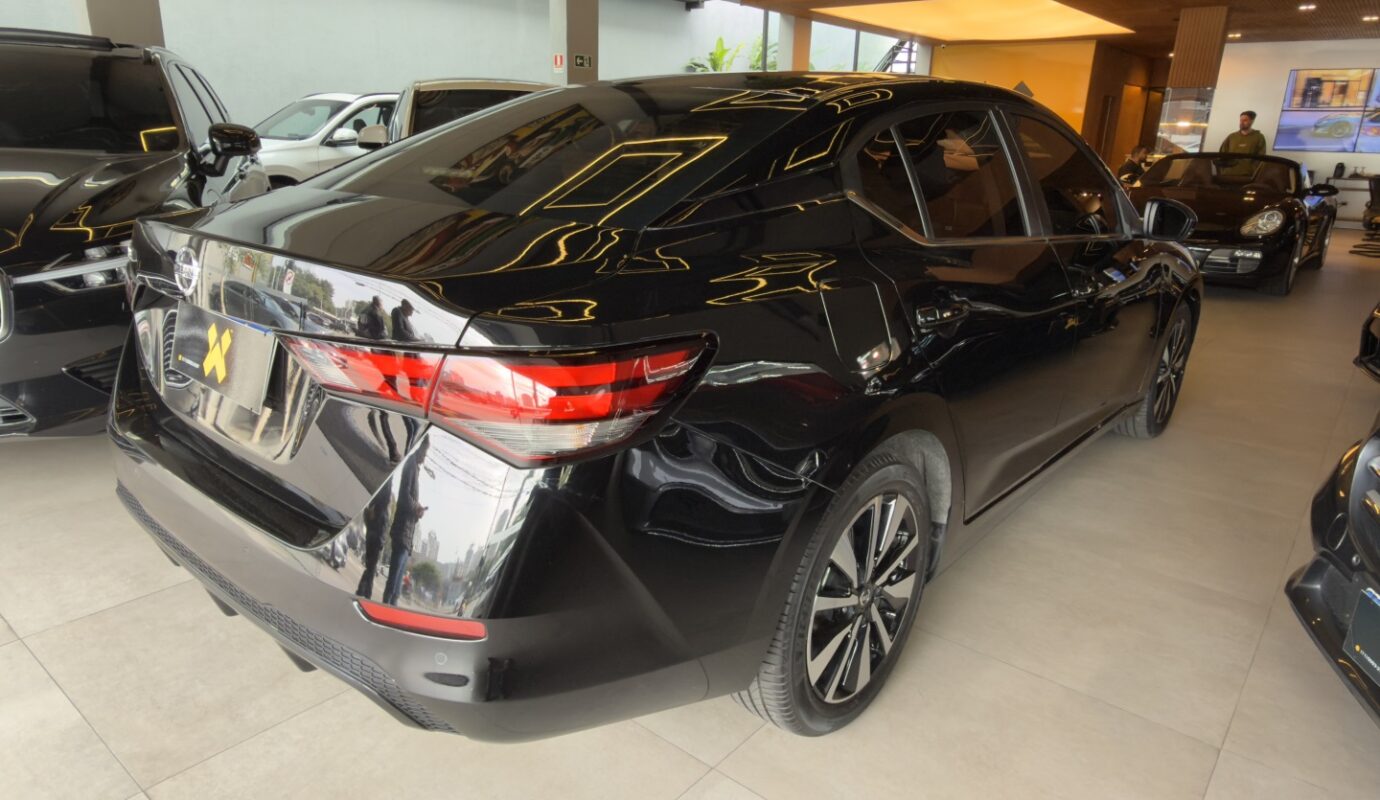 NISSAN SENTRA 2023