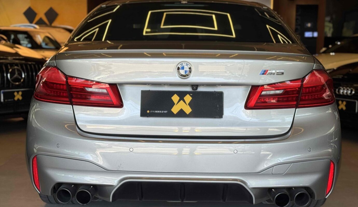BMW M5 2020